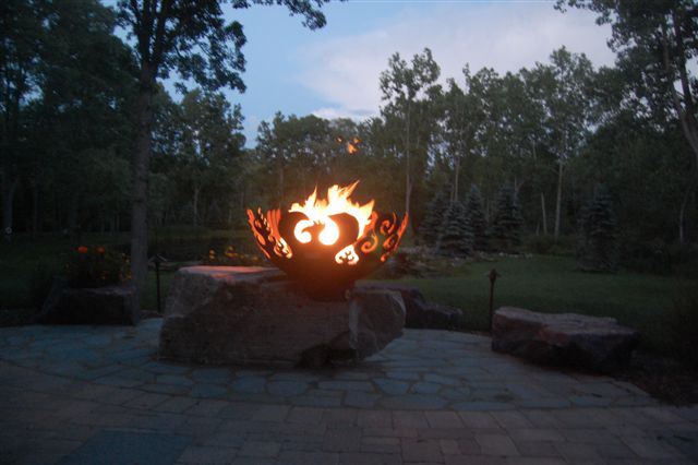 Great Bowl O Fire Firebowl with Stone Benches