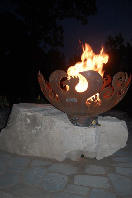 Great Bowl O Fire Firebowl with Stone Benches