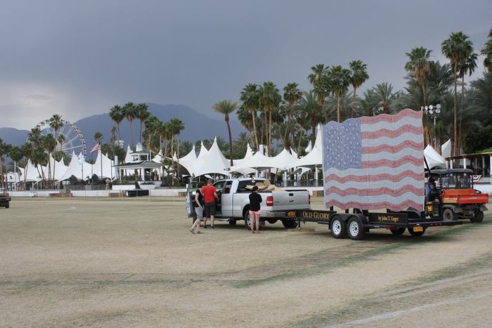 old-glory-stagecoach-set-up