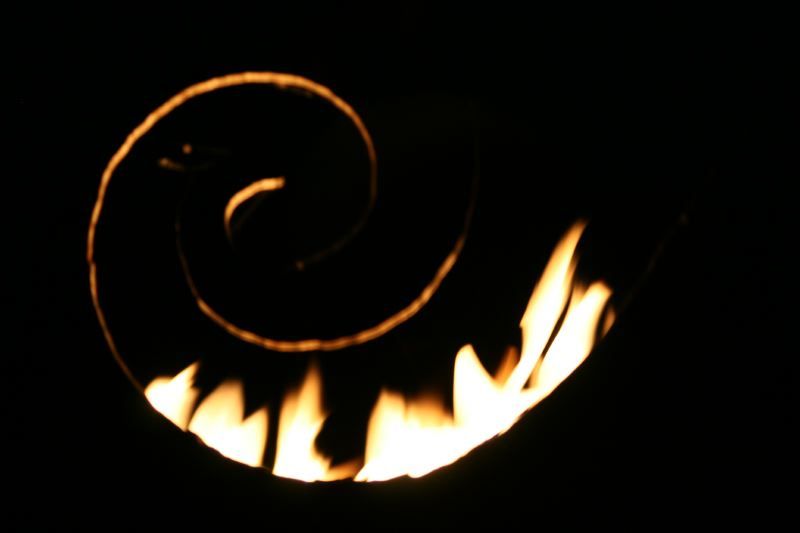 Waves O' Fire 37 inch Sculptural Firebowl™ detail of flames