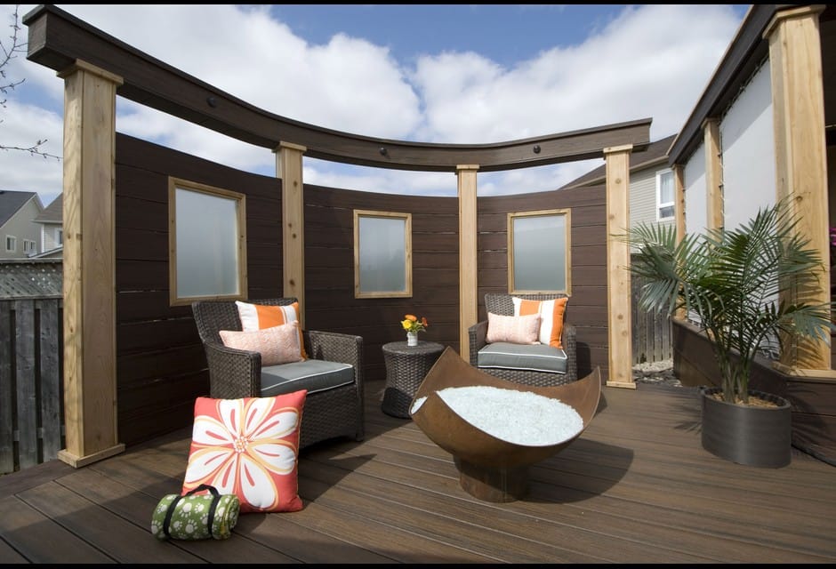 King Isosceles Sculptural Fire Pit on HGTV's Decked Out