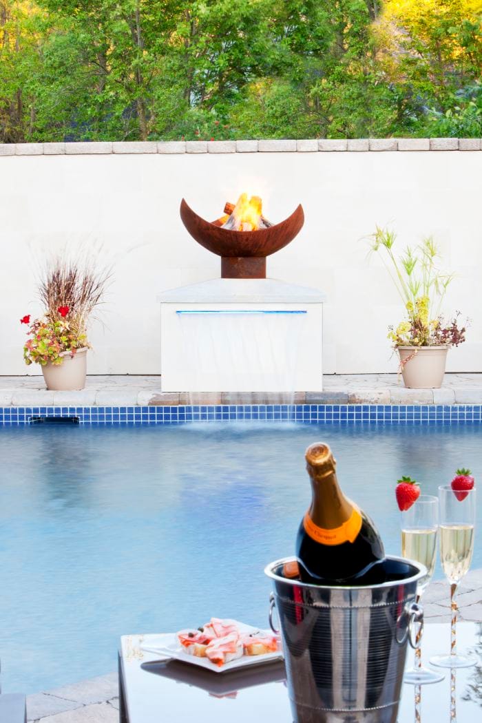 King Isosceles Sculptural Fire Pit with Pool and Fountain in Montreal