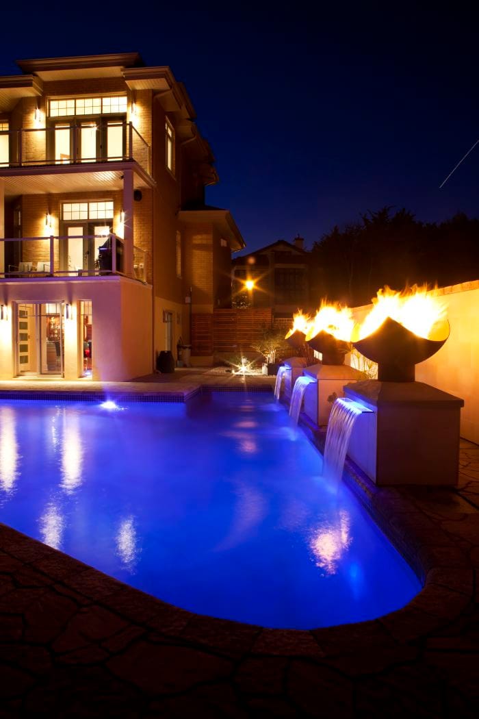 King Isosceles Sculptural Fire Pits with Pool and Fountain in Montreal