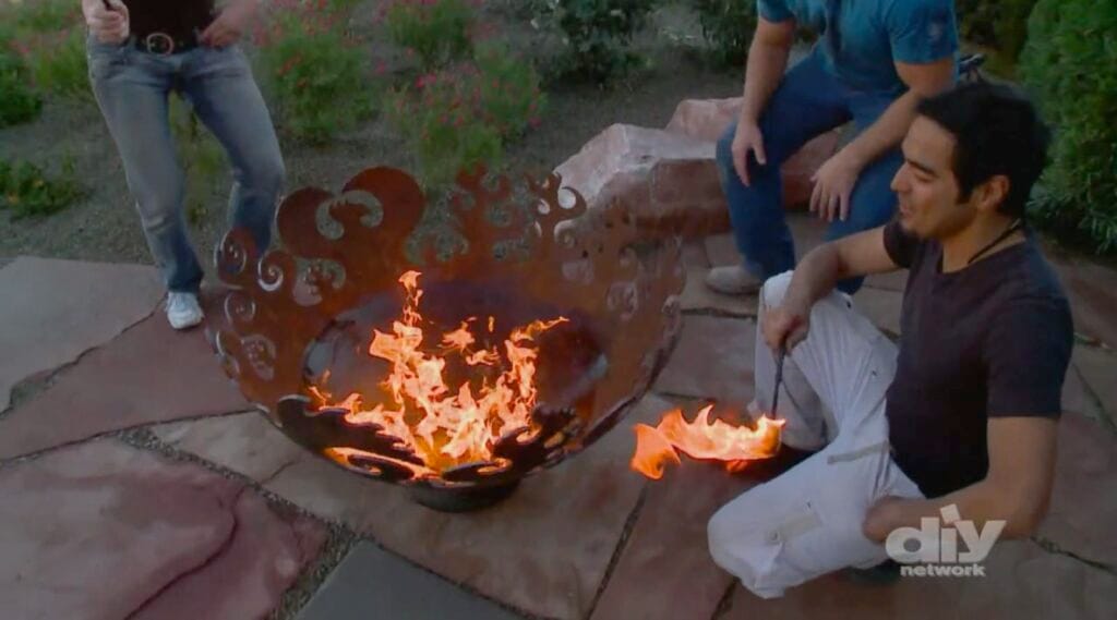 DIY Network Desperate Landscapes S8 E3 A Hot Mess